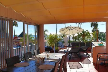 Apartamento En Primera Linea De Playa Nerja Eksteriør bilde