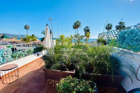 Apartamento En Primera Linea De Playa Nerja Eksteriør bilde